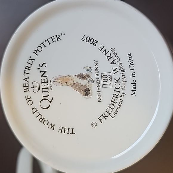 BeatrixPotterMugs(4)-Mrs TiggyWinkle,BenjaminBunny, JemimaPuddleDuck,PeterRabbit - Picture 3 of 5
